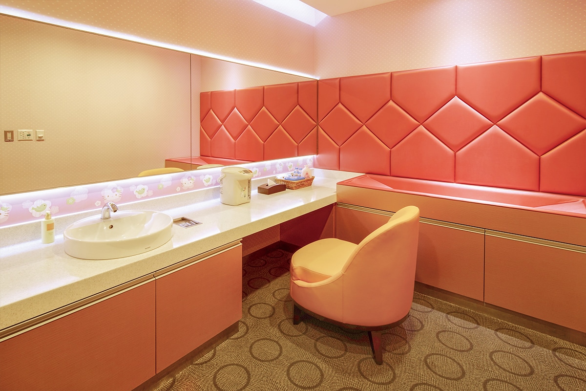 Baby Changing Facilities in The Infinity Lounge