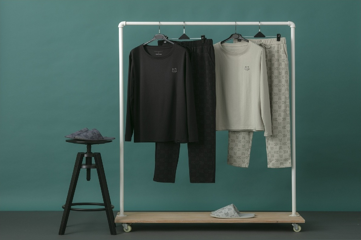 Warm and Comfortable Pajamas in Royal Laurel class