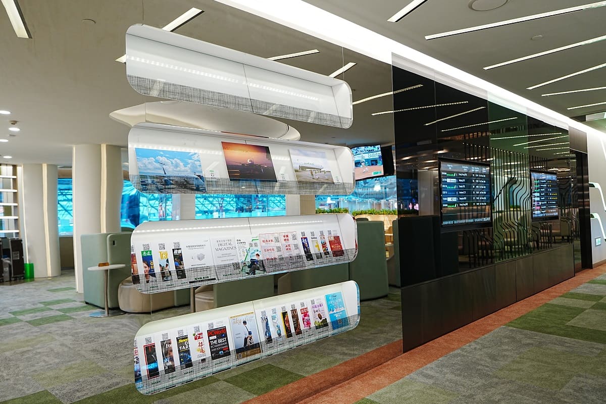 Books and Magazines in The Infinity Lounge