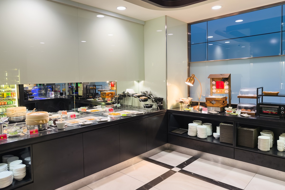 Modern dining Area in The Club Lounge