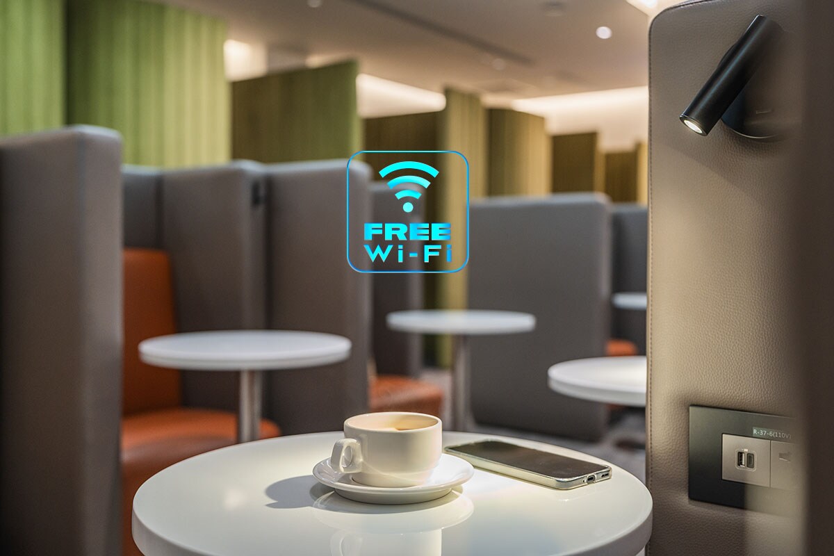 Seats & Free Wi-Fi in The Star Lounge 