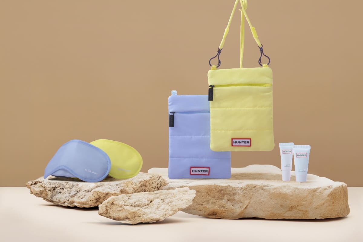 Long-Haul Premium Economy Amenity Kit
