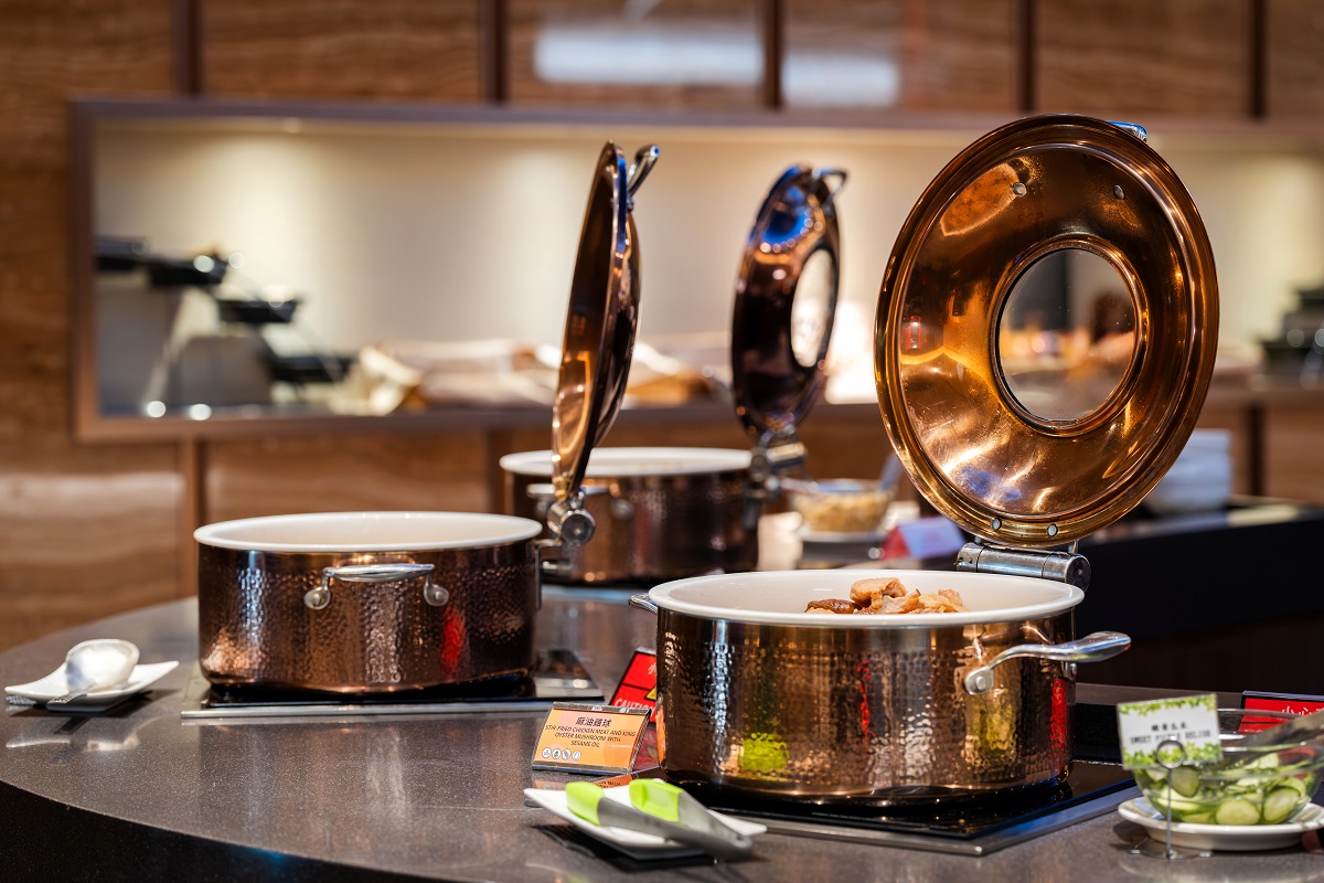 Bright Star Dining Area in The Star Lounge 