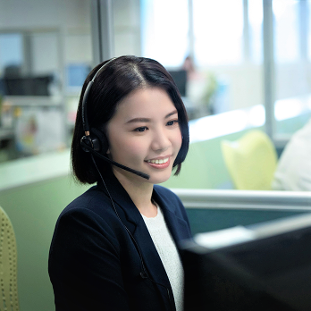 Global Customer Service in Chinese and English