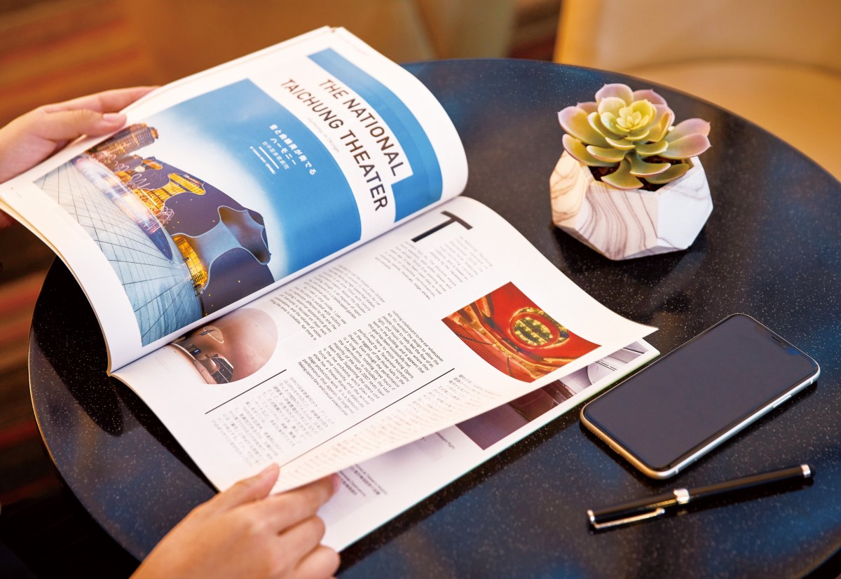 Books and Magazines in The Club Lounge