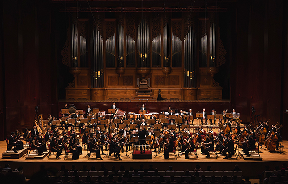 Jaap van Zweden & ESO: Mozart: Symphony No. 40 in G minor, K. 550