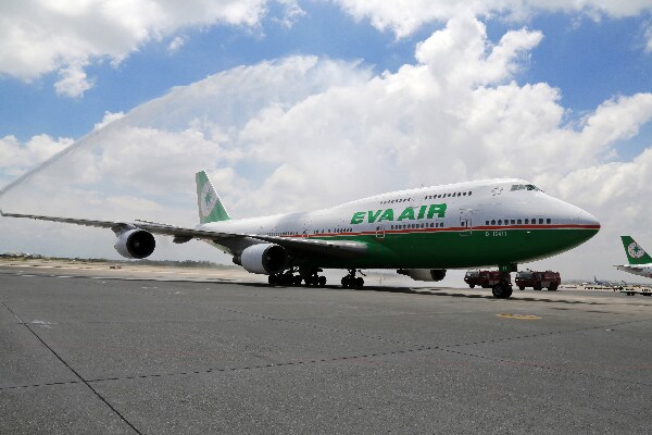 長榮航空最後一架波音747-400客機