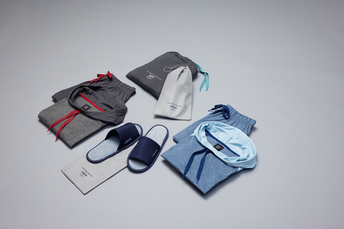 【新品未使用】2点セットアルマーニ&エバー航空　ビジネスクラス機内アメニティ アルマーニ&エバー航空 ビジネスクラス機内アメニティ ANA／航空会社の