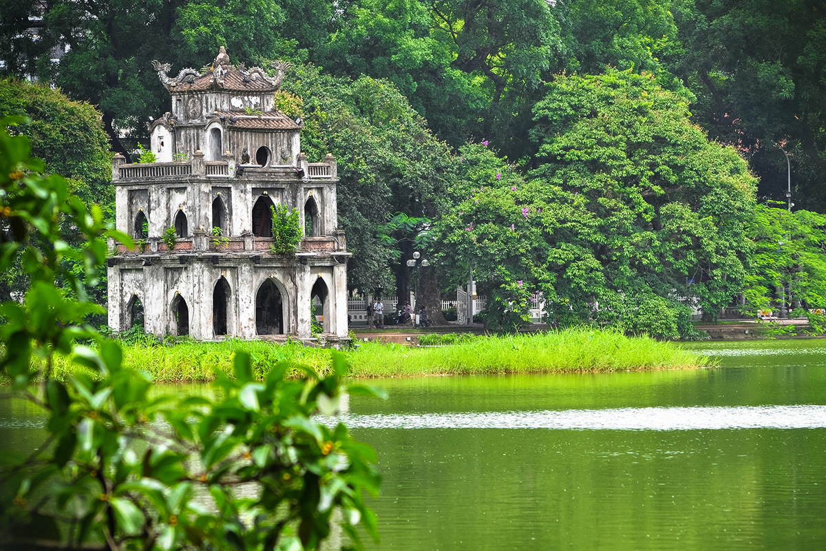 Hoan Kiem Lake