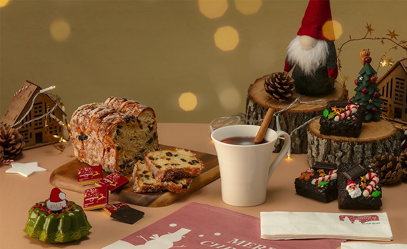 eva christmas inflight dessert