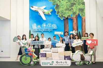 2024 「讓我伴你飛」志工禮物包裝活動